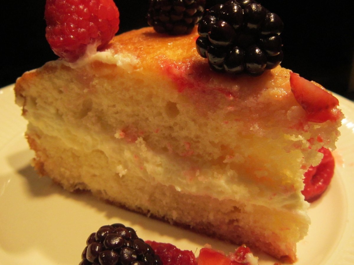 Mascarpone-Filled Cake with Sherried Berries (visit site) - photo 2