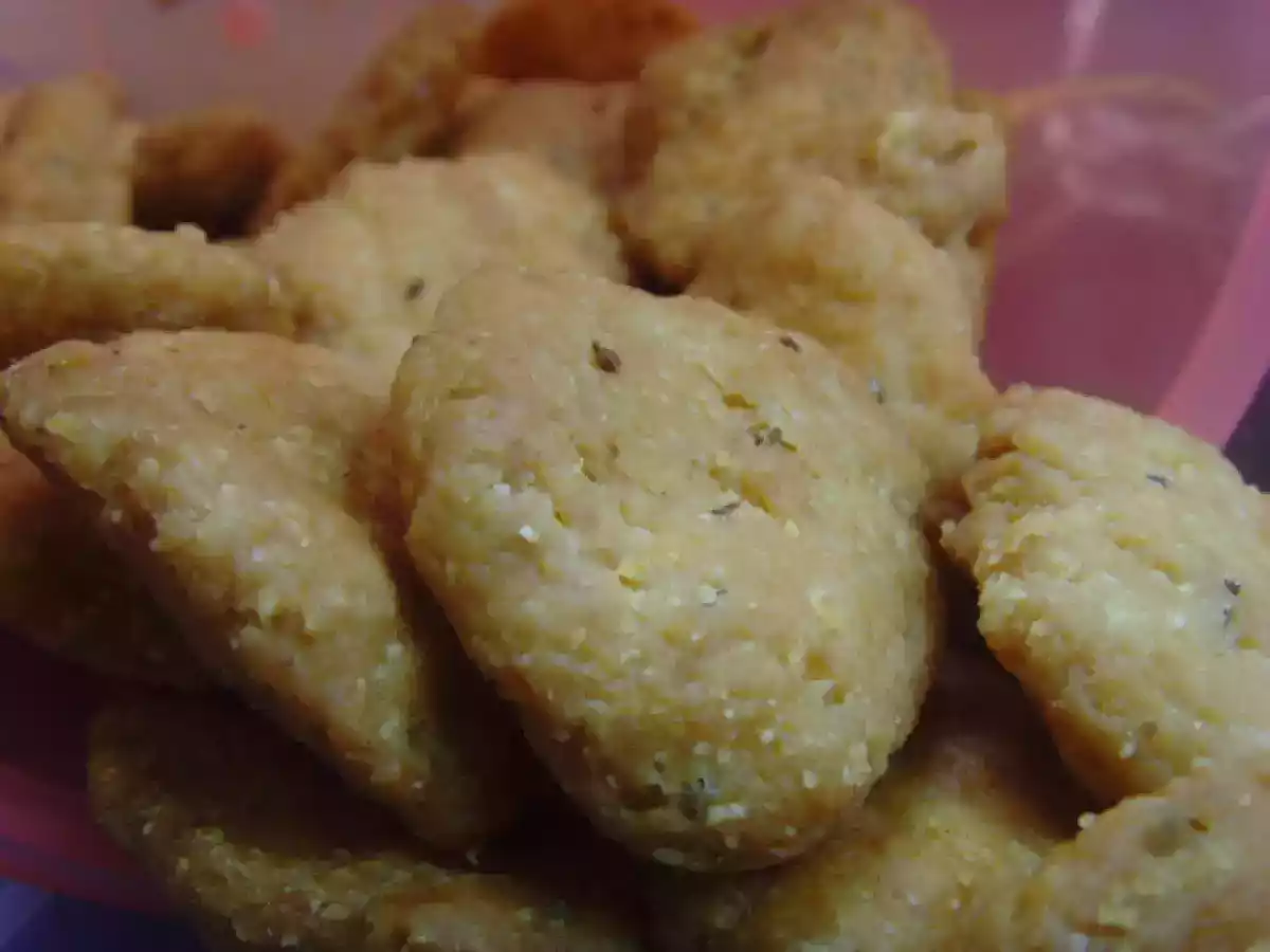 MATHRI / MATHI - A North Indian Layered savory cookie