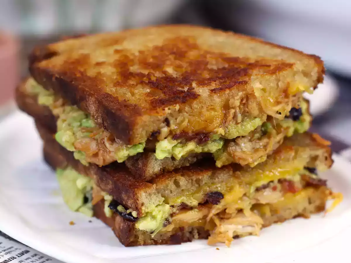 Maxi grilled cheese sandwich: cheddar, shredded chicken, avocado, bacon