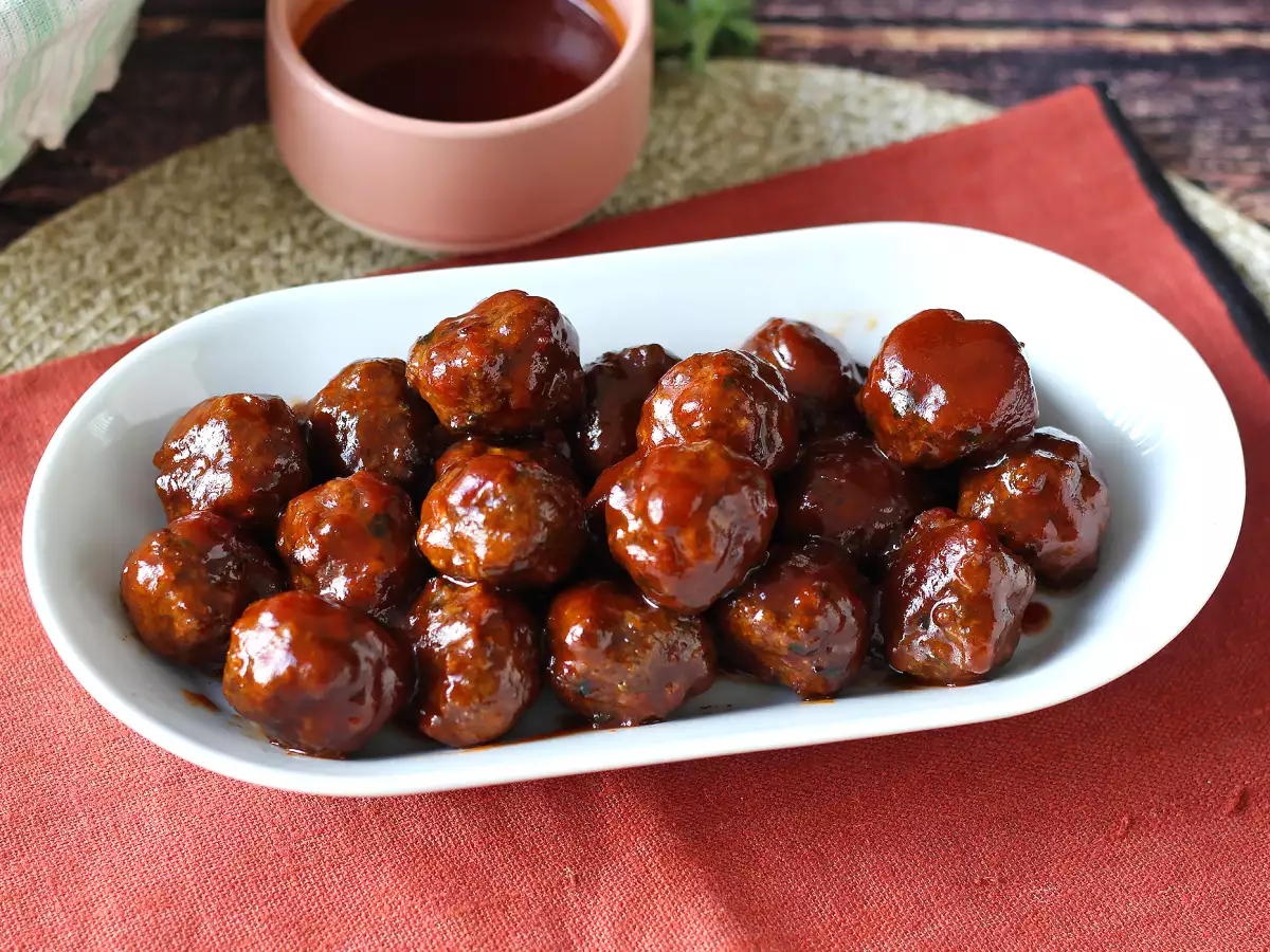 Meatballs in the air fryer with sweet and sour barbecue-style sauce: easy and tasty recipe - photo 2