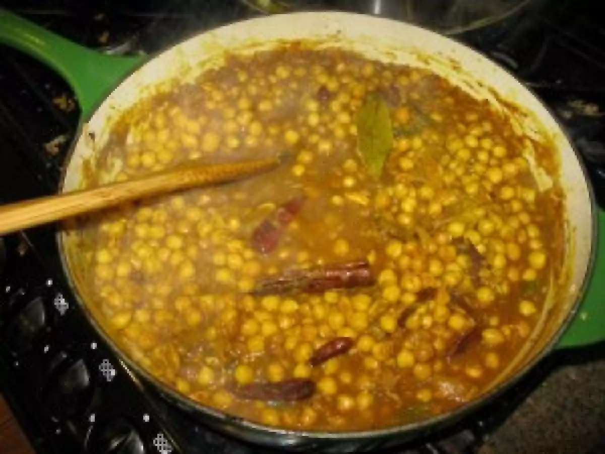 Meatless Monday: Channa Bhatura - photo 2