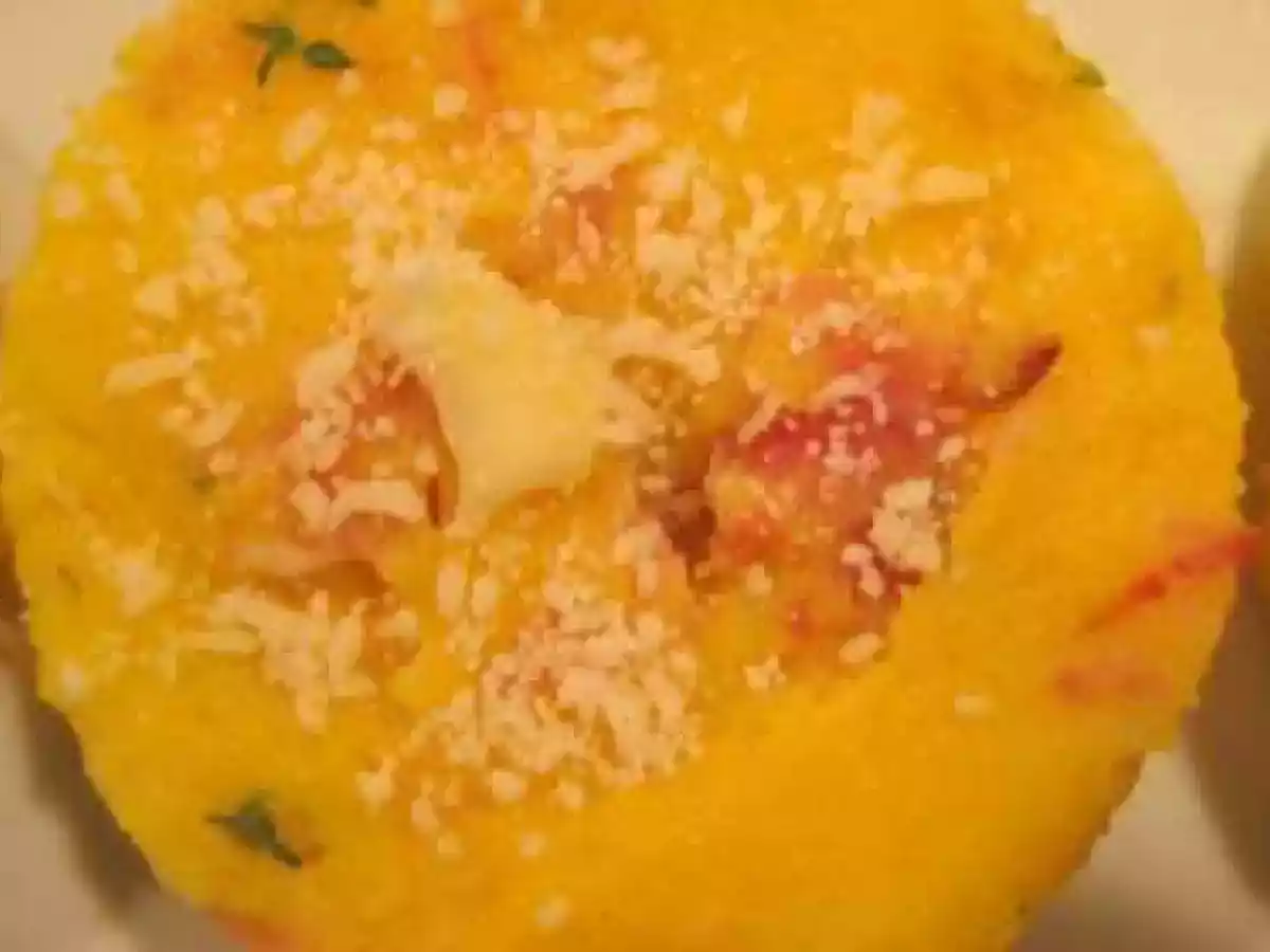 MEDAGLIONI DI POLENTA E PROSCIUTTO AL FORNO  BAKED POLENTA ME - photo 2