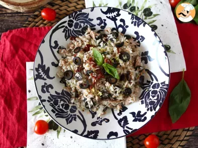 Mediterranean rice salad : tuna, olive, sun-dried tomatoes and lemon, photo 4