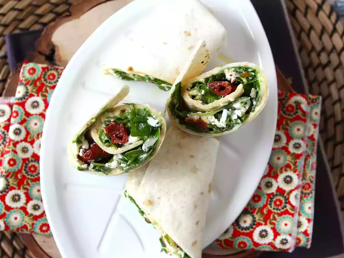Mediterranean wrap stuffed with hummus, arugula, peppers and feta - photo 4