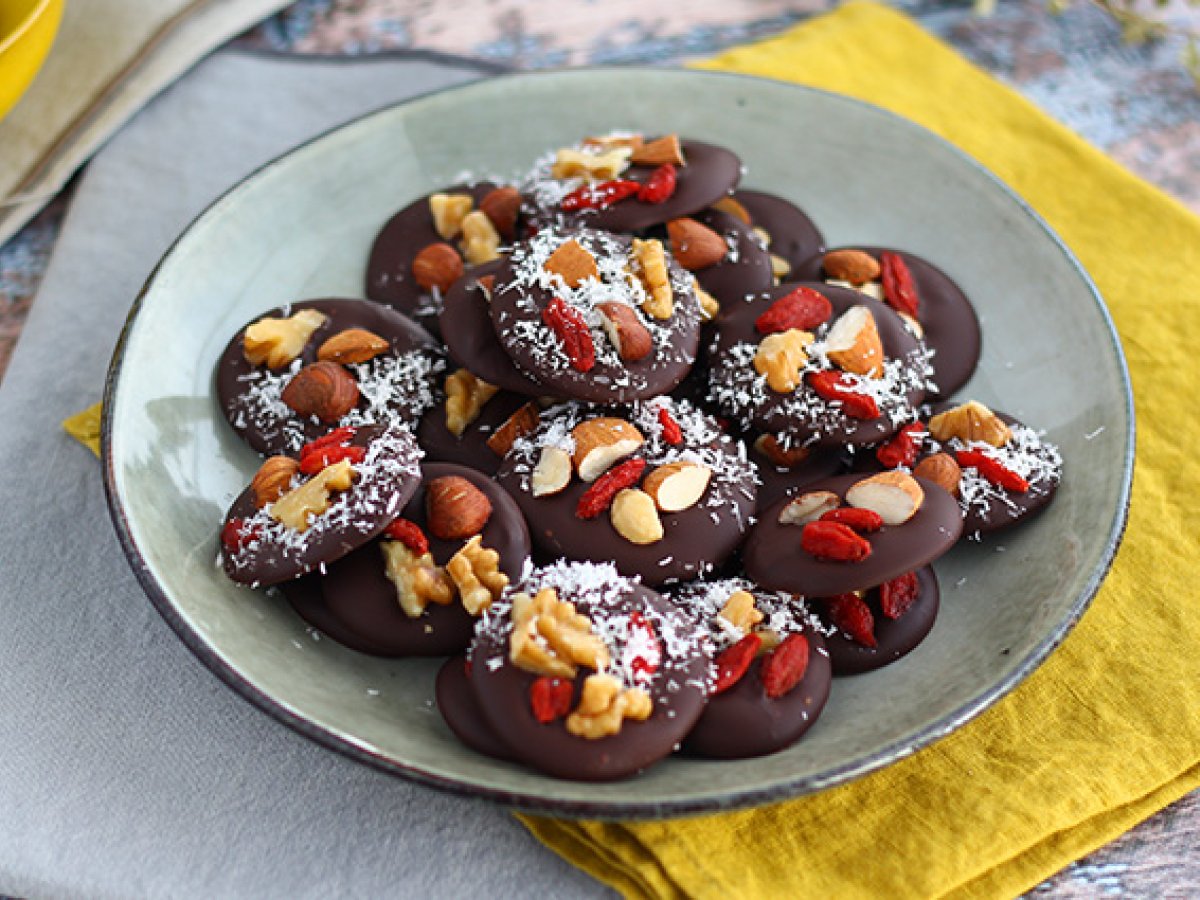 Mendiants, chocolates with dried fruits