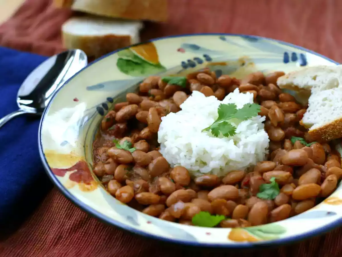 Menestra de Porotos (Ecuadorian Bean Stew)