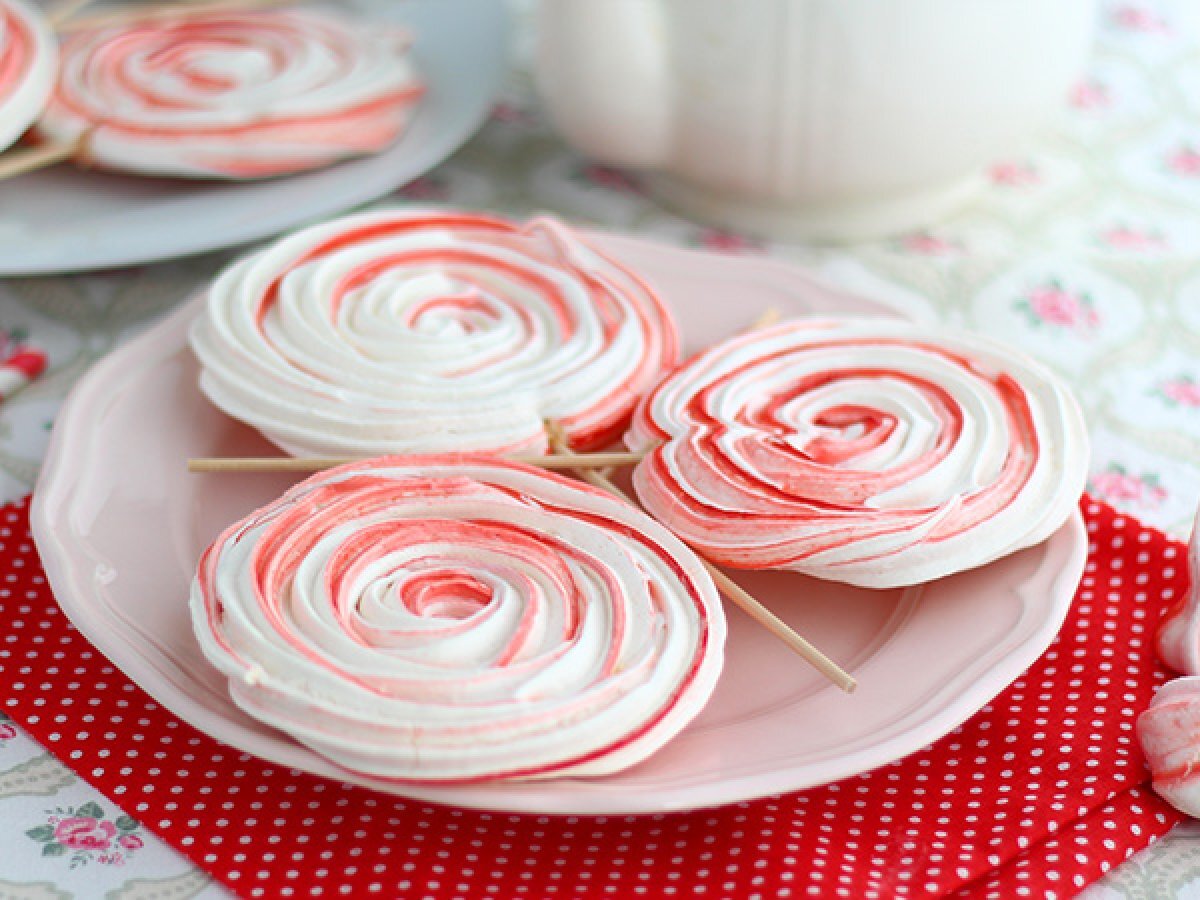 Meringue lollipops - Video recipe ! - photo 5