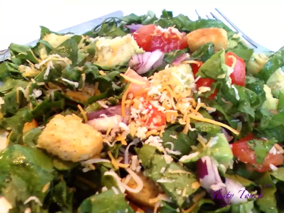 Mexican Salad w/Avocado Dressing