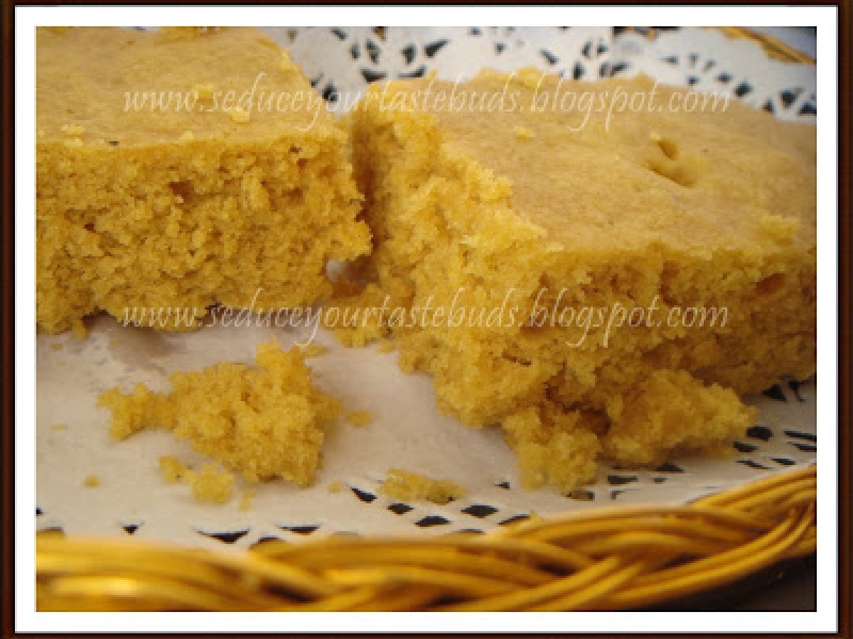 Microwave Eggless Custard Powder Snack Cake