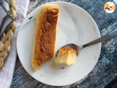 Microwave flan: super easy and quick recipe for a last minute dessert!