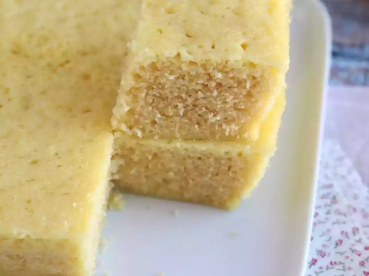 Microwave yogurt cake in 10 minutes - photo 3