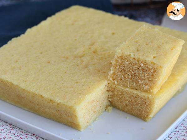 Microwave yogurt cake in 10 minutes