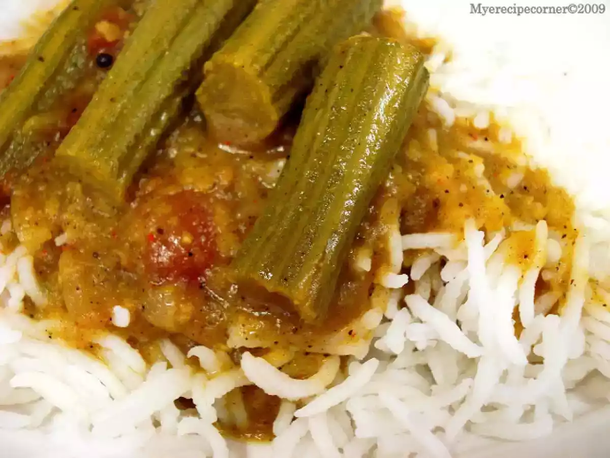 Milagu Kara Sambar/ Spicy Pepper Sambar
