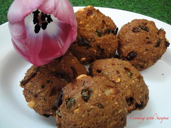 Minced mutton (keema) vadai