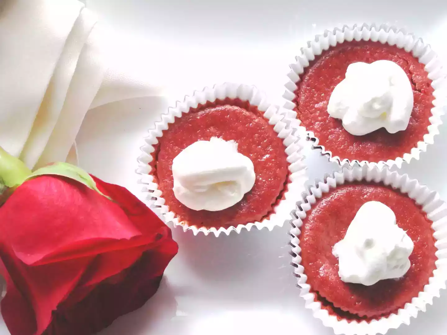 Mini nutella cheesecakes