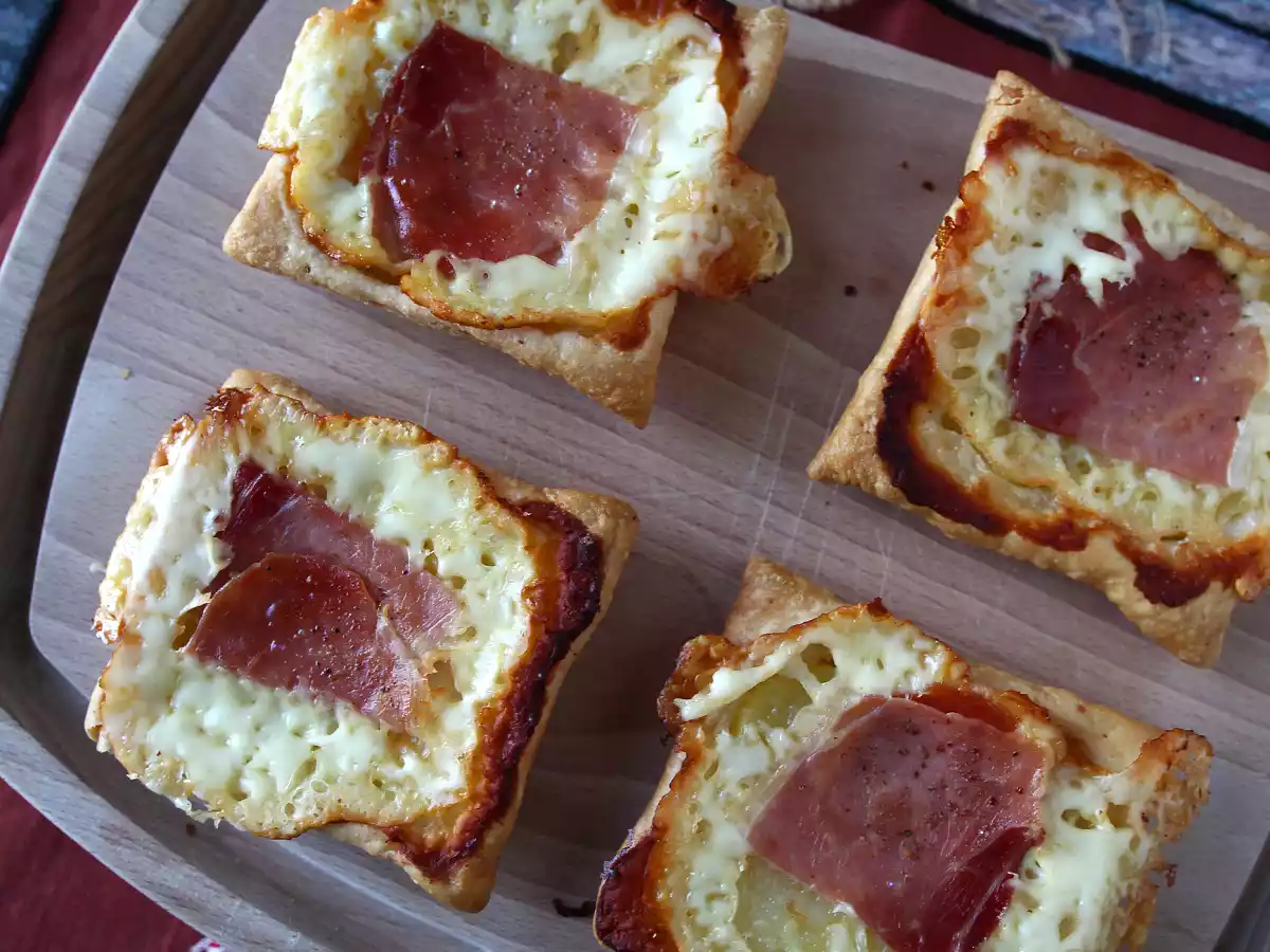 Mini serrano, cheese and potato tatins - photo 2