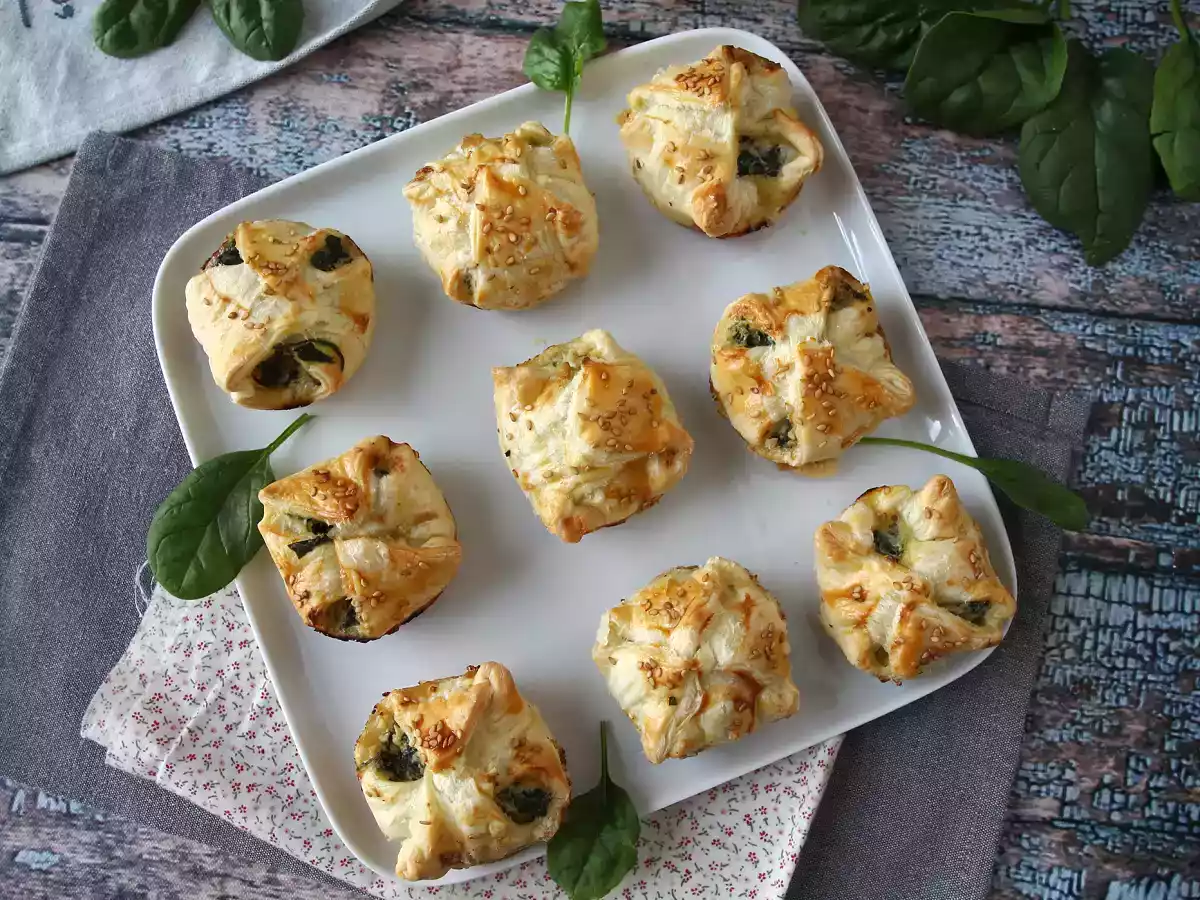 Mini spinach and goat's cheese puff pastries - photo 6