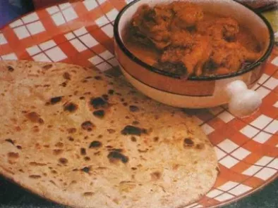 Mixed dal, Tandoori roti & Punjabi chicken masala - photo 2
