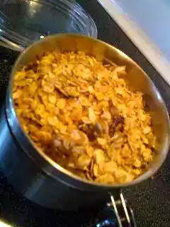 Mom's granola recipe - from alicia silverstone's mom