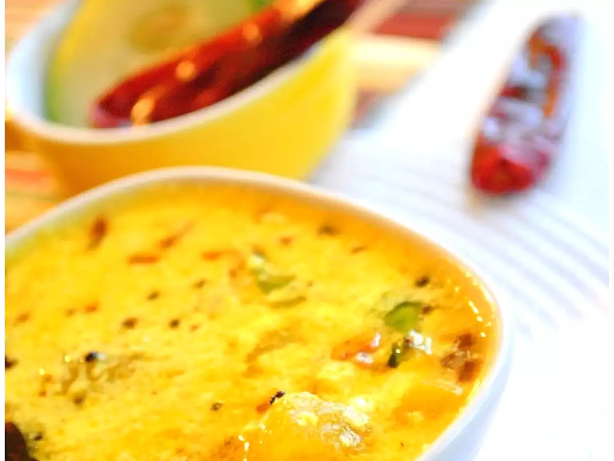 Mooru Curry/Spiced Buttermilk with Cucumber - photo 2
