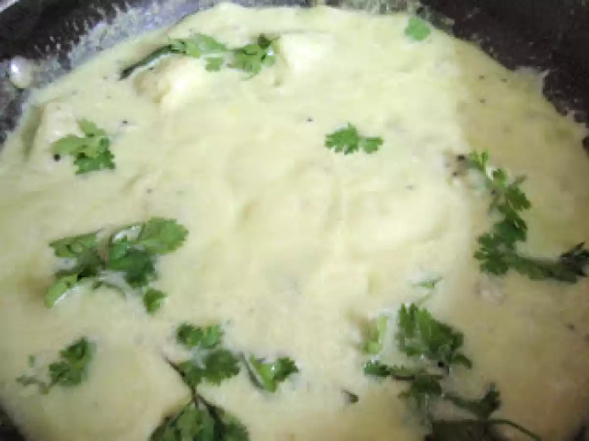 Morekuzambu (Curry prepared using Curd) :