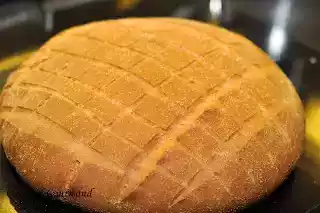 Moroccan Semolina Bread - Khobz dyal Smida/Pain de Semoule