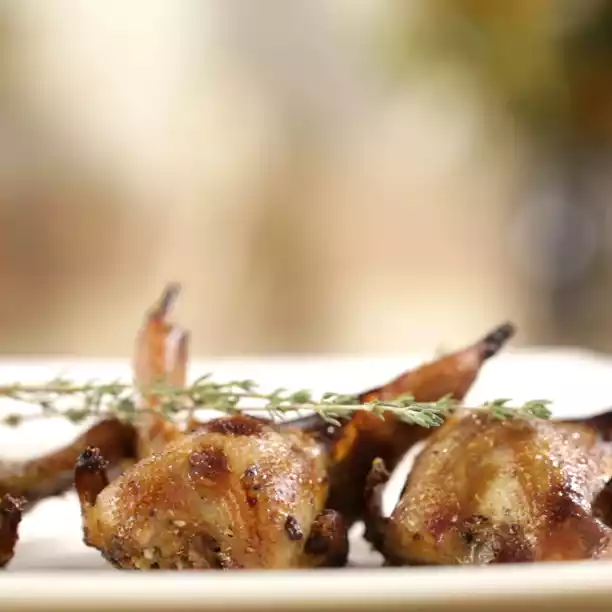 Moroccan style quails with honey recipe: a tasty dinner