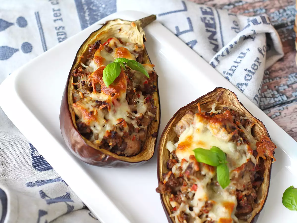 Mozzarella-Gratinated Stuffed Eggplants - photo 6