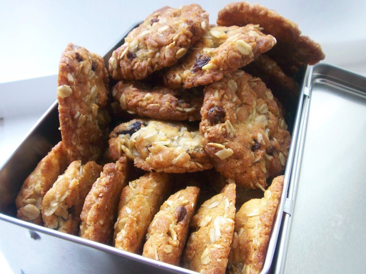 Mums ANZAC biscuits