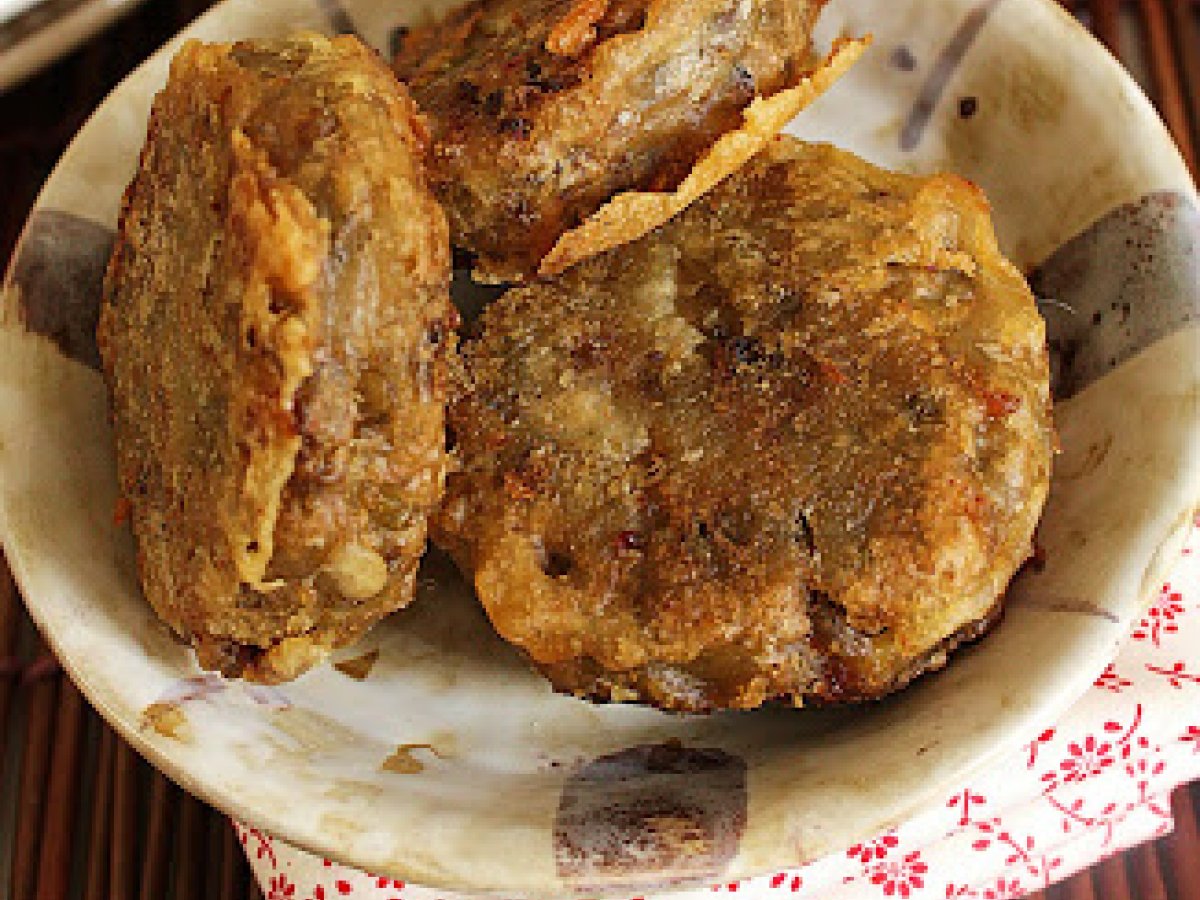 MUNG BEAN FRITTERS ~ KUIH KASTURI - photo 2