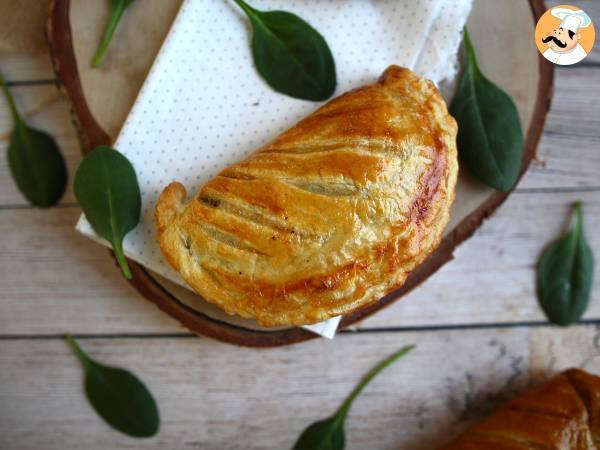 Mushroom and spinach puff pastries - photo 4