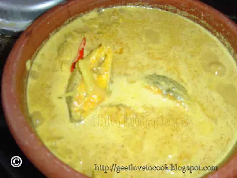 Nadan Varutharacha Meen Koottan (Kerala Style Fish Curry), photo 1