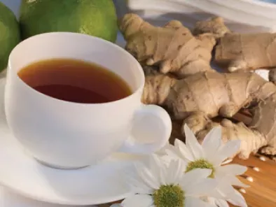 Nam Khing (Hot Ginger Tea)