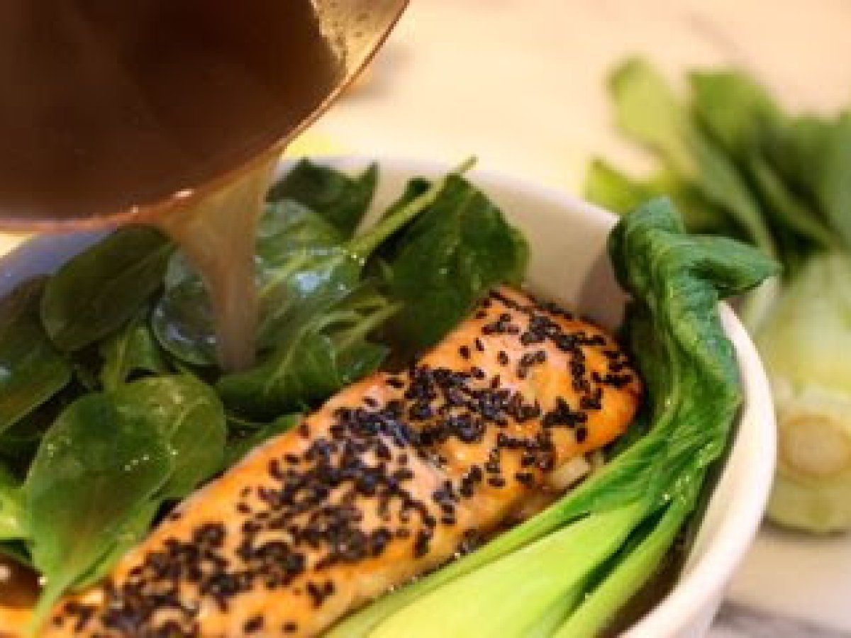 Narita Teriyaki Salmon Soba Soup - photo 4