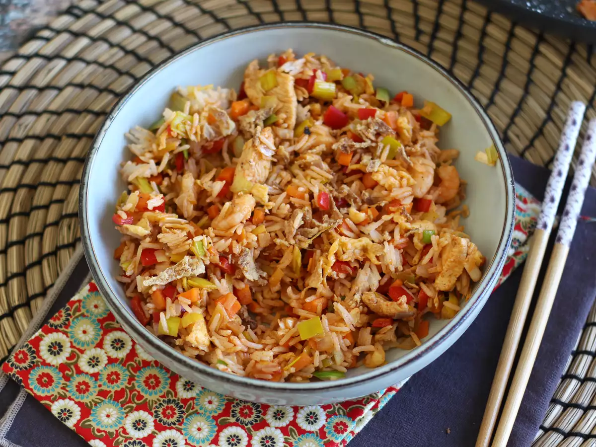 Nasi goreng, the Indonesian rice dish - photo 2