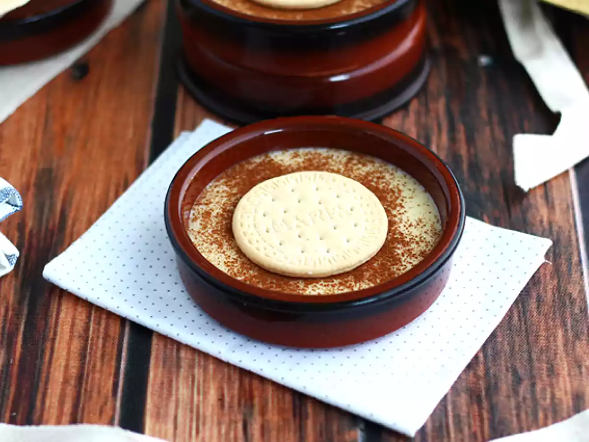 Natillas, the spanish egg custard