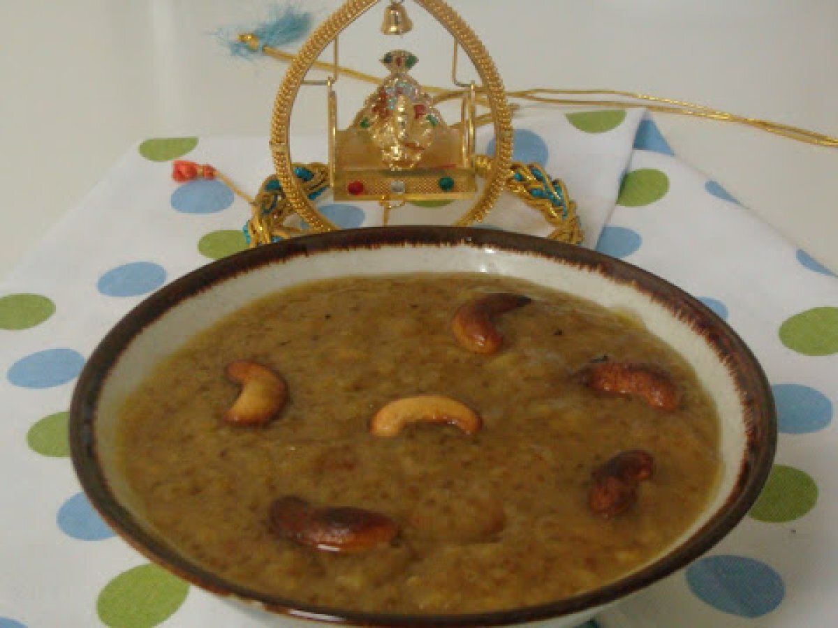 Navarathri Special ~ Payatham paruppu payasam (Moong Dal Kheer) - photo 3