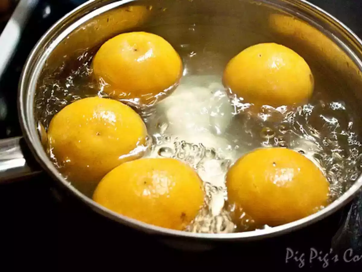 Nigella's Clementine Cake - photo 2
