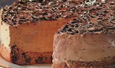 No-bake chocolate cheesecake recipe: simple & tasty dessert