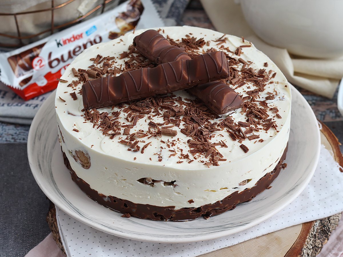 No bake Kinder Bueno cheesecake