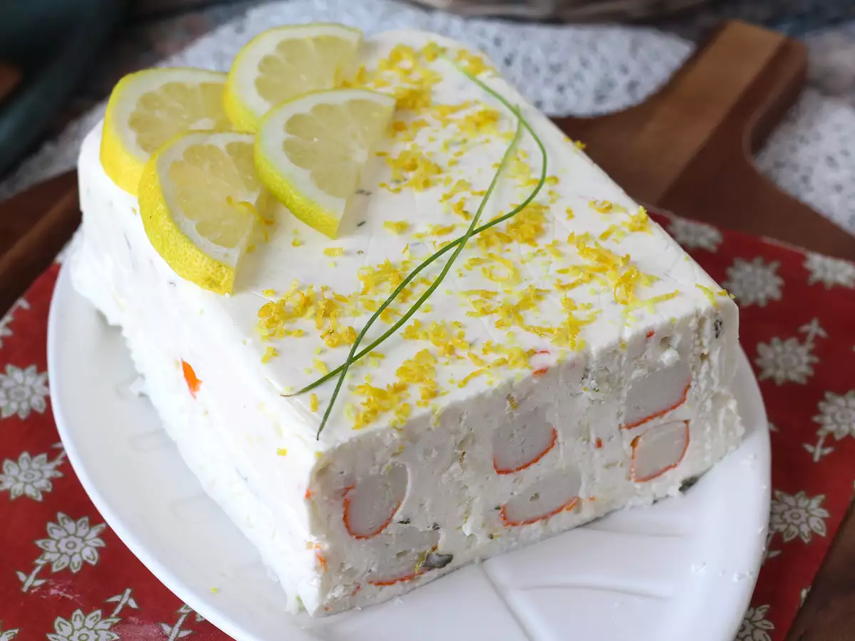 No-bake surimi terrine: an easy cold appetizer perfect for summer - photo 3