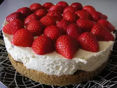No-Bake vanilla and strawberry cheesecake - photo 2