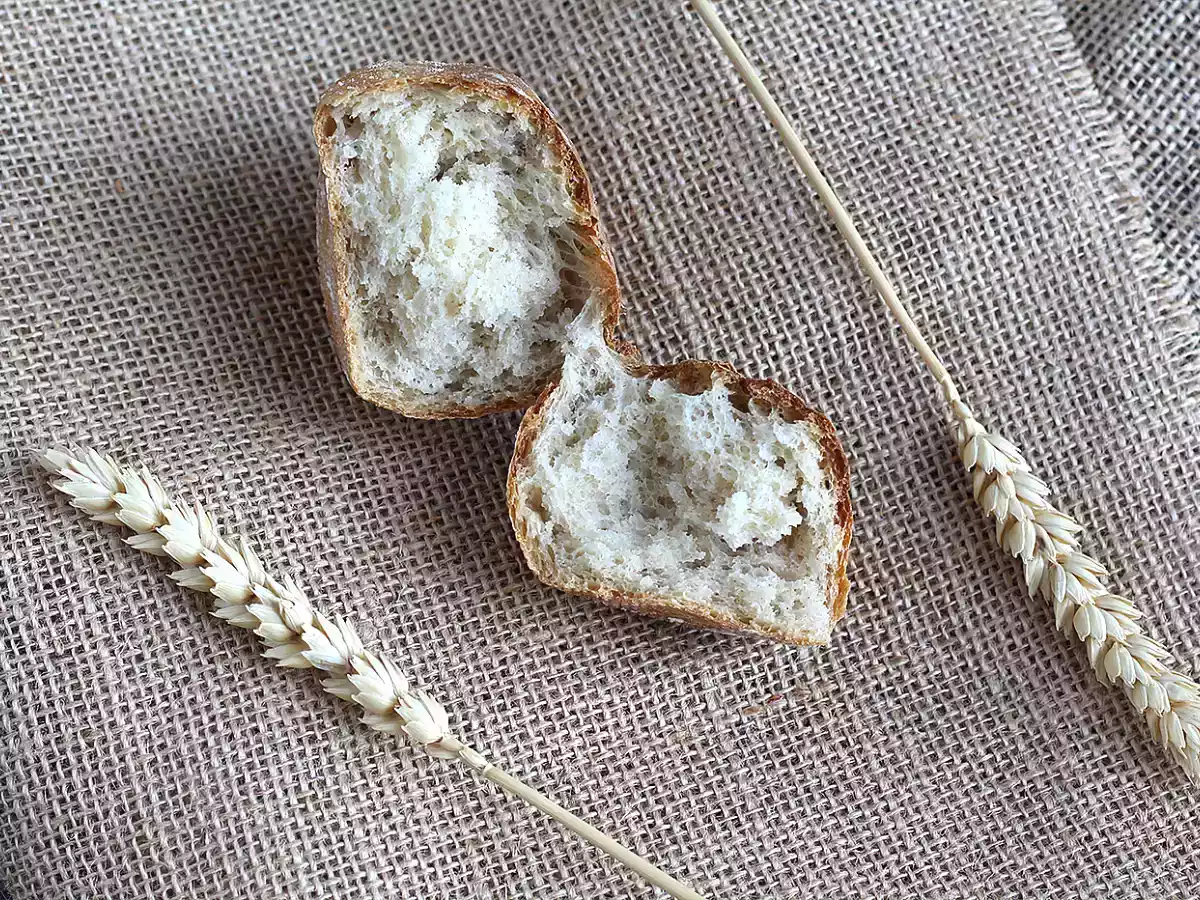 No knead mini breads - crispy and soft result! - photo 2