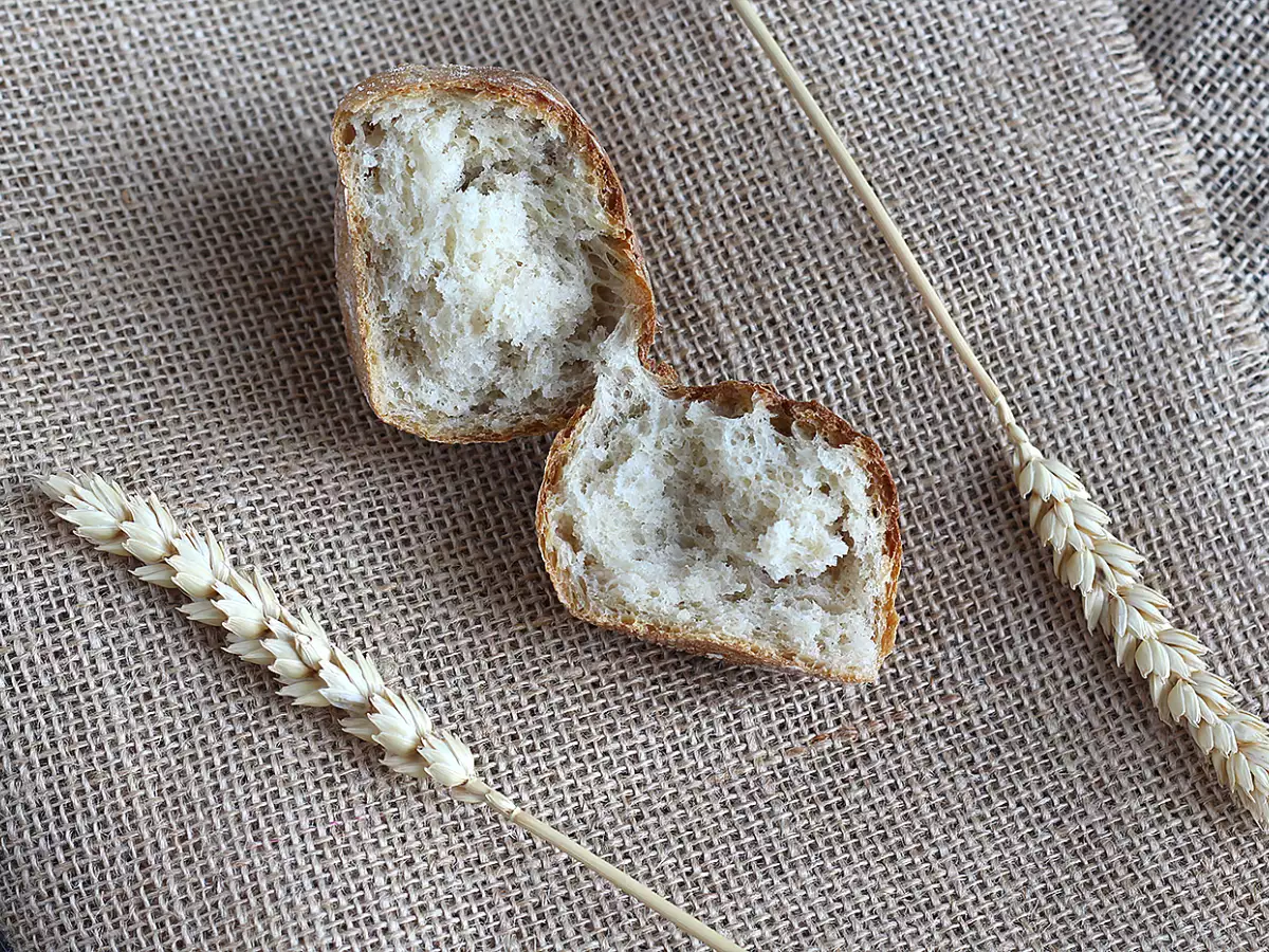 No-knead rolls – crispy on the outside and soft on the inside! - photo 2