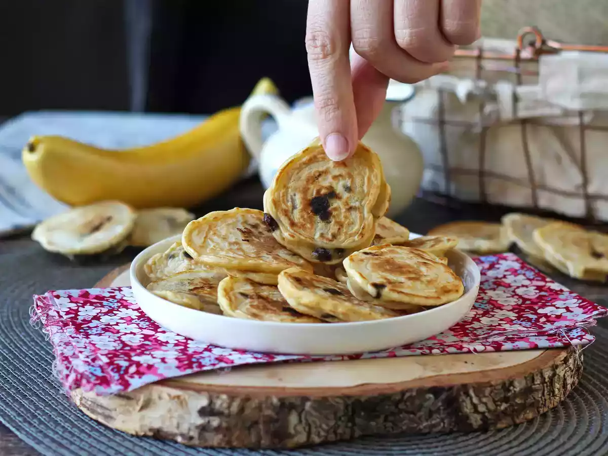 No-sugar-added banana pancakes perfect for breakfast! - photo 2