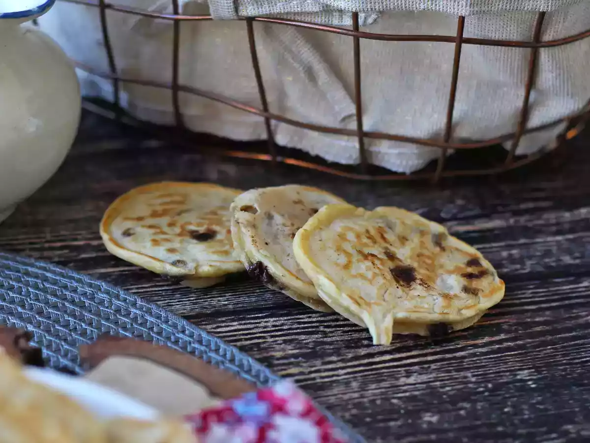 No-sugar-added banana pancakes perfect for breakfast! - photo 5