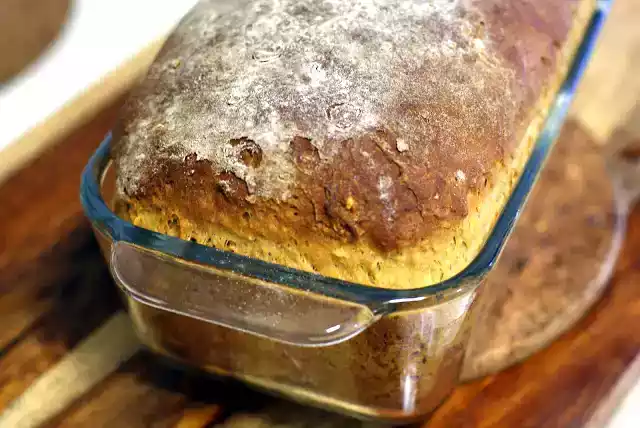 Oatmeal molasses bread recipe (cold rise method)