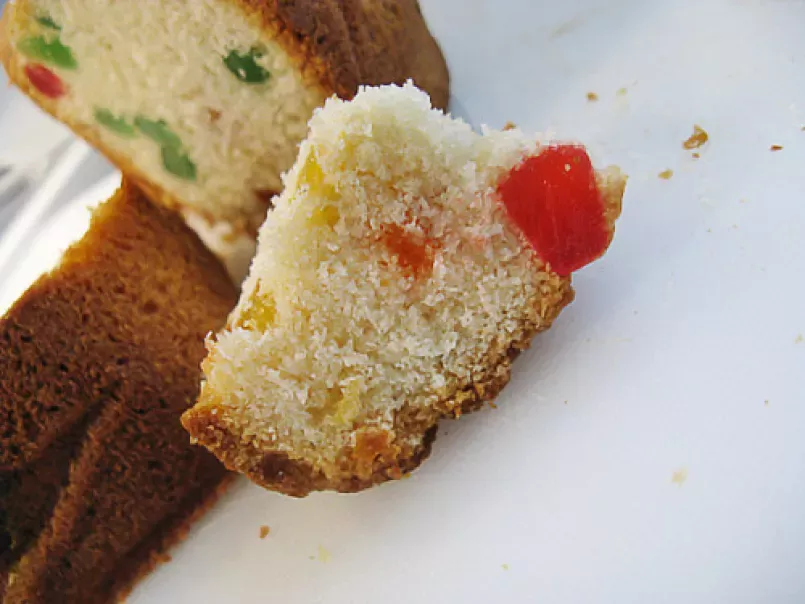 Oh yummy cream cheese gumdrop cake!, Recipe Petitchef