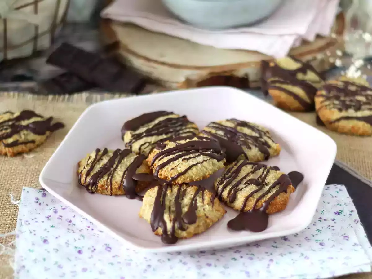 Okara oat cookies with chocolate - photo 5