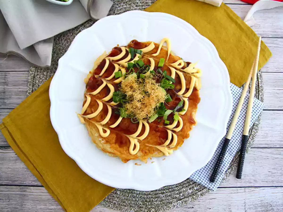 Okonomiyaki - japanese savory pancake - photo 3